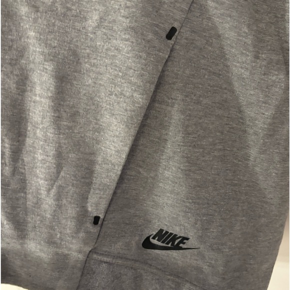 NIKE Tech Fleece Full Zip - Gray - Picture 4 of 7